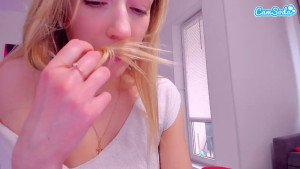 Yes I m fucking myself on cam while I watch another man cum for me