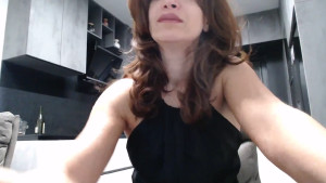 Before shower strip tease for ya All tips appreciated for downpayment of house im renting to own