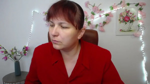 Good morning Im dying to make content but no one will leave my house so I can get some privacy sad days