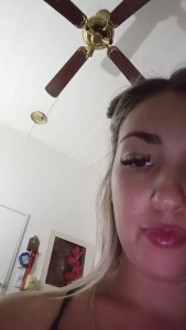 Getting ready for bed daddy are you stretching my pussy first want the set see how my pussy got creamed check dm