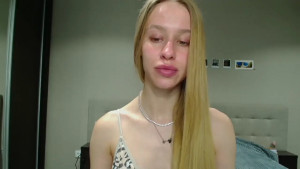 BOOBIE UPDATE Heres a little before and after Theyre starting to look good Theyre so symmetrical now 2947536