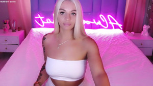 OMG Hubby removed my plug while eating my Pussy before moving on to eating my ass and then back to my Pussy 2962941