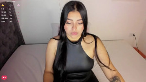 Would u guys like to see me in different aesthetics i either dress super cute amp fem or all black amp mean looking gt 3