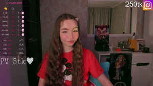 I just shaved my leg hair but here s a cute fuzzy leg post for those who appreciate it