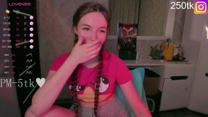 Morning everyone Hope you all had a great father day I got sun stroke on Friday forgot to wear my sun hat Il be replying