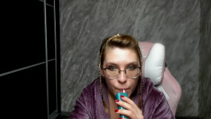 Alright darlings I ve got a poll today as well I m hoping to do a 24hrs in latex challenge this weekend If it clears I