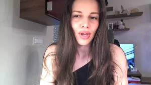 Happy Hump Day Wednesday is all about building the BOOTY for the ladies Thanks to my Top Fan JOE for this Bombshell