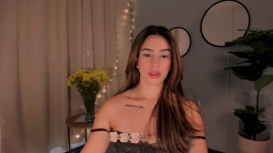 Standing over u as i shoot my load u gonna catch it 5292058