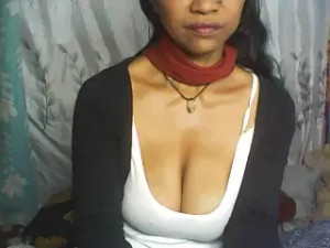 Dm me for the video pov ur pervy step d4ught3r sends u a video while ur at work of her using the couch to cum and using