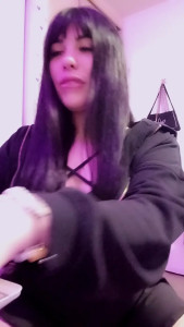 Holii buenos das bebs dejenme en los comentarios qu les gustara ver uwu pd ya tengo un video tocandome yo sola hoy lo