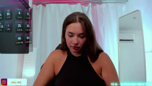 Want a FREE DICK RATING sub to shiroluxx 20 OFF RN and dm me dick rating for a 100 free dick rate OR dm me free pic and