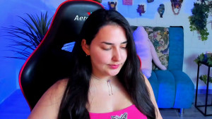 I want this super hot outfit can you help me buy it And you will have a gift when I have it on darling