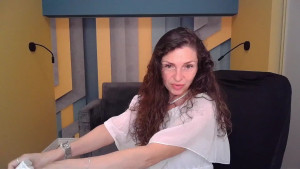 At the local heart attack shack this morning for breakfast Only guy in the building this early The little fag boy behind