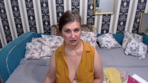 Come and play with me and my little butt daddy I have so much to offer you and I m excited to show you my fat buttocks