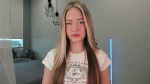 I moan with pleasure as I slide my fingers deep inside my tight ass I can feel the warmth of my tight hole starting to