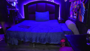 NIKKI YOUR FAVORITE BRUNETTE NEXT DOOR nikki_girlnextdoor FREE https onlyfans com nikki_girlnextdoor 3