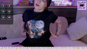 OMG you can t miss this video daddy look how I masturbate well I fuck myself well in the ass with my dildo more than 10