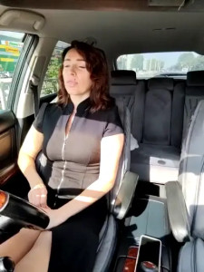 Whos going to tell me how pretty my pussy is while slapping my clit 4066648