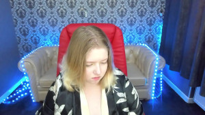 People keep asking if I can moan more so I tried to moan a bit more while my roommate was a sleep x3 2843509