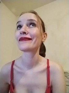 She s ready for your dick onlykrissty Lick me all over amp call me your slut onlykrissty is looking for a daddy do think