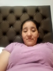 Lavo il mio piedino Guardami mentre lo massaggio e lo coccolo I wash my feet Whatch me piedi piedini feet foot toes