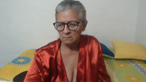 Hey guys I m in Ibiza this week for my birthday I ll be making lots of kinky content let me know what you want to see