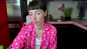 Some BTS from a new sex toy review Have you ever used one of these Would you want to try one 2899454