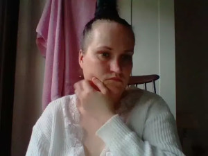 Hi everyone hope y all are doing great other than that here s a lil tease of my new solo video