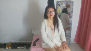 Un poco de ejercicio para fortalecer el gluteo y que no se te vea el calzon como a mi xD 2982544