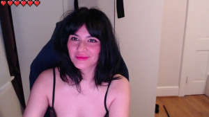 FINALLLLYY OUT OF PAINS AN ITS AMAZING Here s me today and I ll upload my shower yesterday My littles go back to school