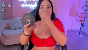 Early shower early bedtime Or should I just lay in bed and get into making bad decisions tonight 3640238