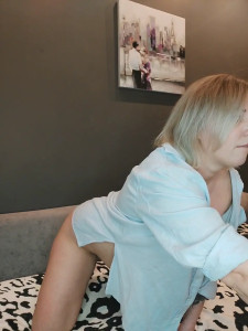 My final special deal of the weekend for those live vore lovers 6 videos for only 15