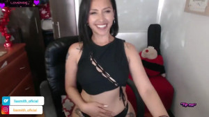 Finally stocked up on food no more runs for me God all this virus shit is scary as hell I will be online tonight for