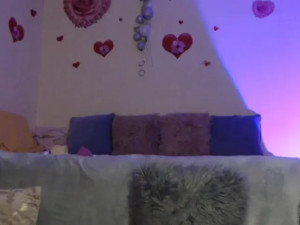 Throwback to when we weren t all cockblocked by covid Love how tiny my waist looks compared to my fat ass 2881926