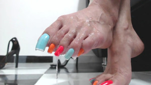 Watch me for rub massage oil all over my tits Tip me 5 baby show me the love baby 5846271