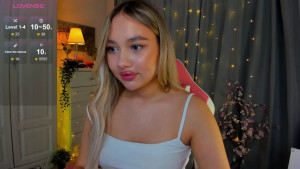 Sex tape attached Velma loses her glasses and finds a fat cock to suck and fuck instead