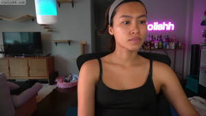 Do u like to look in me in neon lights this skin body and beautiful lingerie look even better in this mirror 2901104