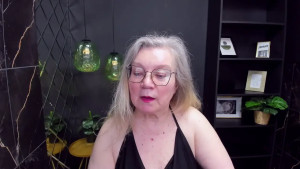 How many of you know that I placed first overall in a bikini show this month 2928020