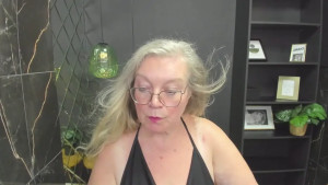 DM me if you want to see the full 20 minute girlgirl shower show with sabien_demonia 4380195