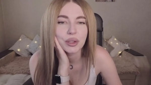 When the mood to top hits hard order in some hole This lil Grindr slut loves getting filled up in between his shifts