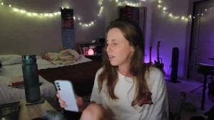 Pics in a hotel room in Calgary Doing a tour of the Canadian Rockies I meant to cam before I left but was dealing w some