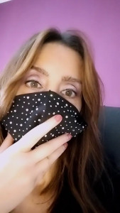 Swipe right to see the front Subscribe to see uncovered 2853956