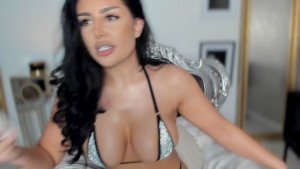 COCK RATES Tip me 25 for a one minute naked cock rate Or 125 for a 5 minute cock rate where I cum for you too Send me