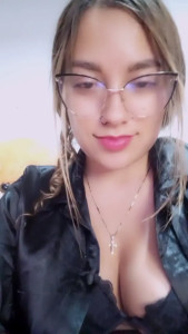 Rosalie_summers Your little princess Always love to chat with you Your Lovely internet girlfriend Any kind of customs