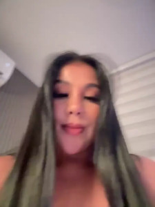 ATTENTION my best friend is coming over and she offered to fuck me with one of my dildos for my onlyfans who would be