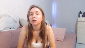 Marulonestar This beauty marulonestar will play with her tight holes only for you She s always online and ready to tell