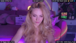 Bouncy bunny Recent session as a bratty Domme Easter bunny had fun jumping around on my slave videos available DM to buy