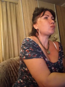 Cuckold X4 Bundle with Franky Thorne Total run time 25mins 03secs Firstly purchase to show your appreciation for Me Then