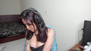 Full Titty Tuesday video And from now on ima ask yall to help me find a caption for my Titty Tuesdays so yall will be