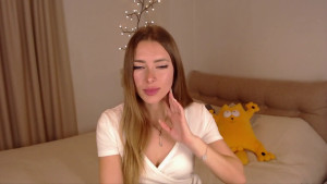 Quieres ver este álbum de mi pequeño ano y mi enorme culo aparte mi verga muy parada ufff completamente dura